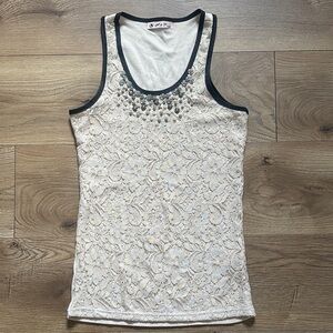 Boutique‎ M & P Lace Cami Rhinestone Embellished Neckline Korean Fashion M